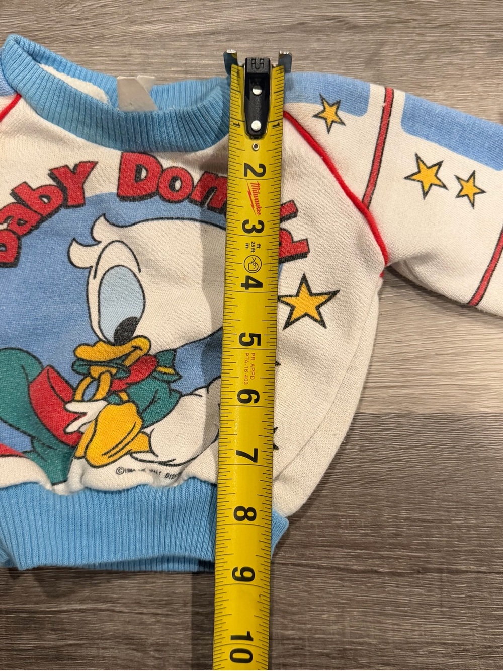 Vintage Disney Baby Donald Duck Long Sleeve Sweater Size Newborn-6mo - Picture 6 of 6